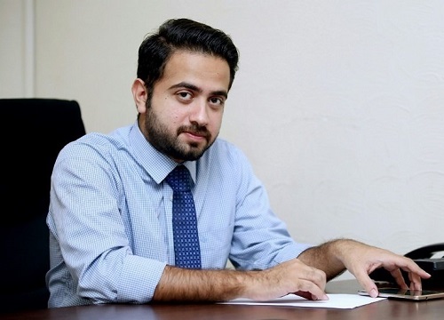 Dr Arslan Khalid
